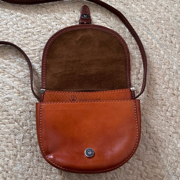 Vittoria Veneta Vera Pelle Crossbody Purse Cognac - Picture 6 of 8